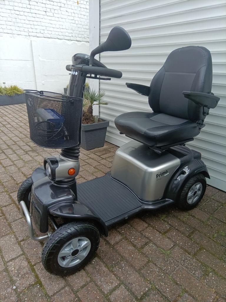 NIEUWSTAAT❗Scootmobiel PRIMO 4 Slechts 722 km Bjr 2021, Life and Mobility, Ophalen of Verzenden, Zo goed als nieuw, 36 t/m 45 km