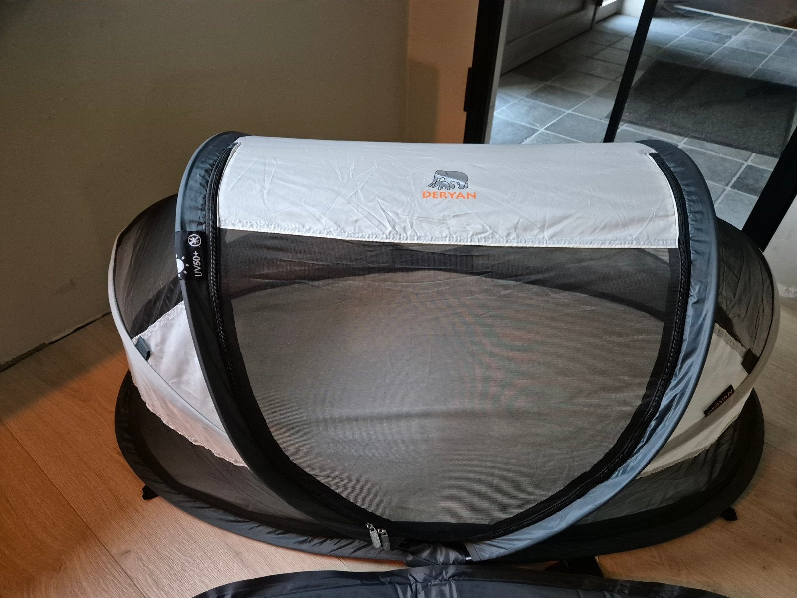 Deryan pop up tent voor baby, Ophalen