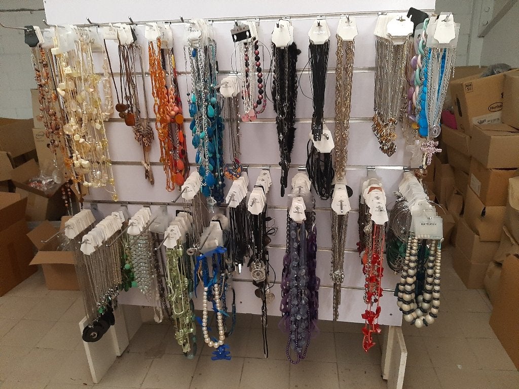 Halskettingen, Handtassen en Accessoires, Kettingen, Overige materialen, Overige kleuren, Nieuw, Ophalen