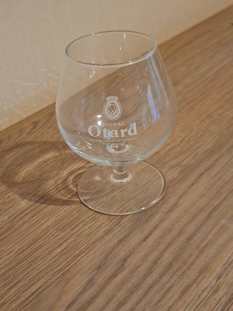 cognacglas : Otard, Ophalen of Verzenden, Zo goed als nieuw, Borrel- of Shotglas