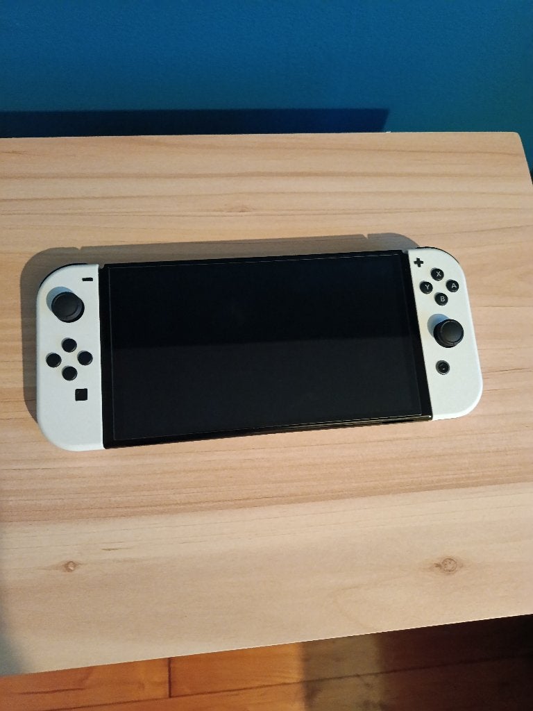 Nintendo Switch Oled, Ophalen of Verzenden, Zo goed als nieuw, Met 2 controllers, Switch OLED