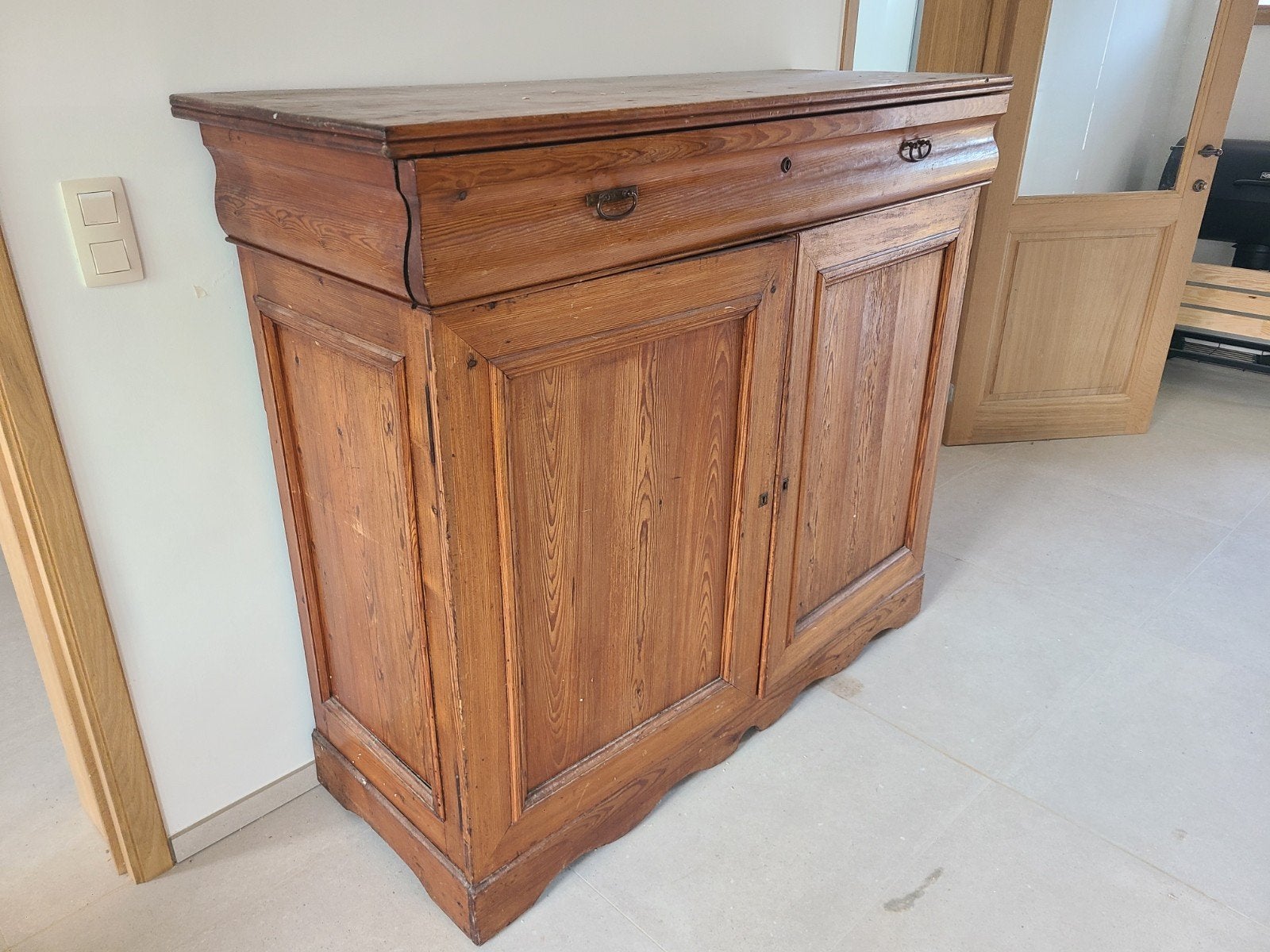 Grand buffet, Maison & Meubles, Avec porte(s), 150 à 200 cm, Enlèvement, Utilisé