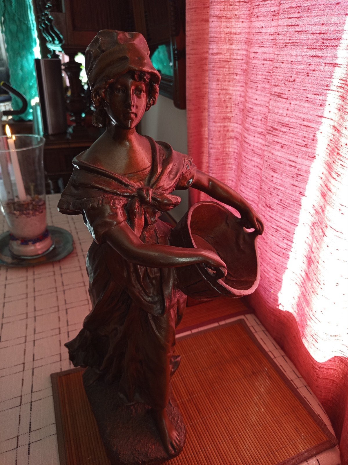 Statue en bronze galvanique. 63 cm, Enlèvement