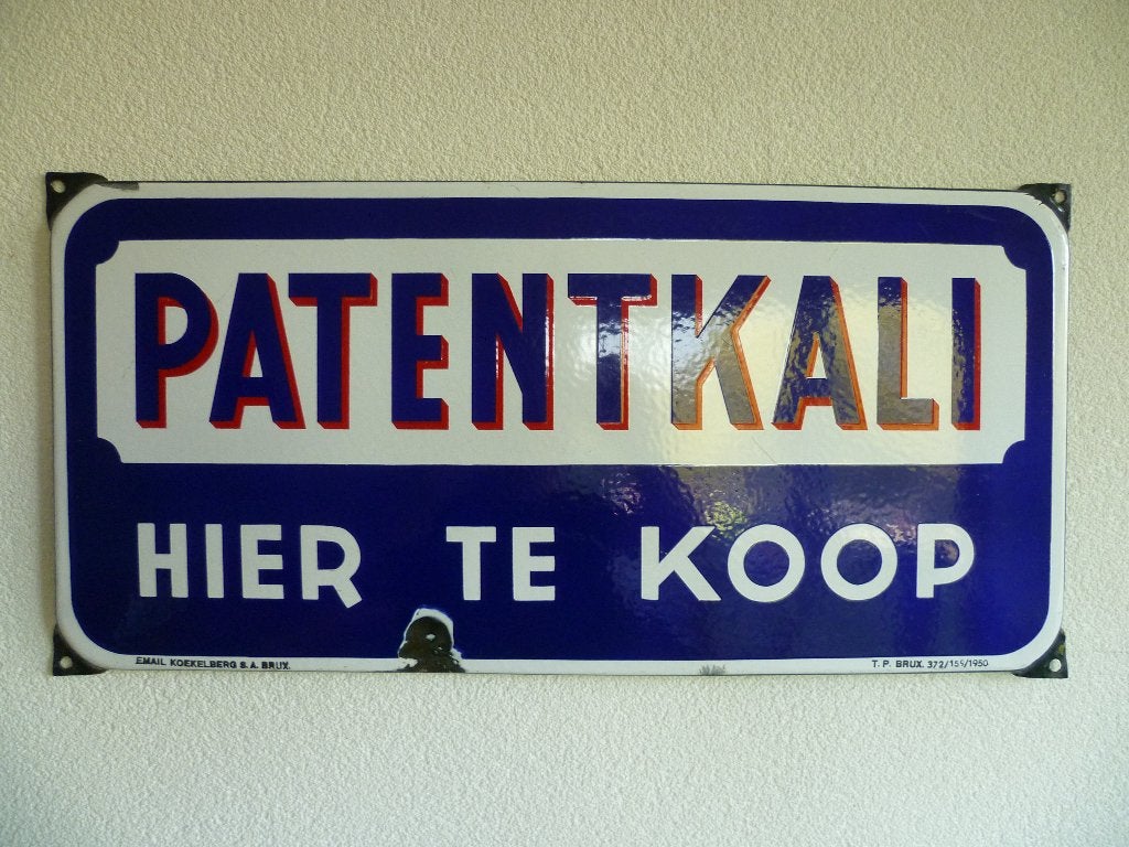 EMAILLE RECLAMEBORD"PATENTKALI HIER TE KOOP"UIT 1950, Enlèvement ou Envoi, Utilisé, Panneau publicitaire