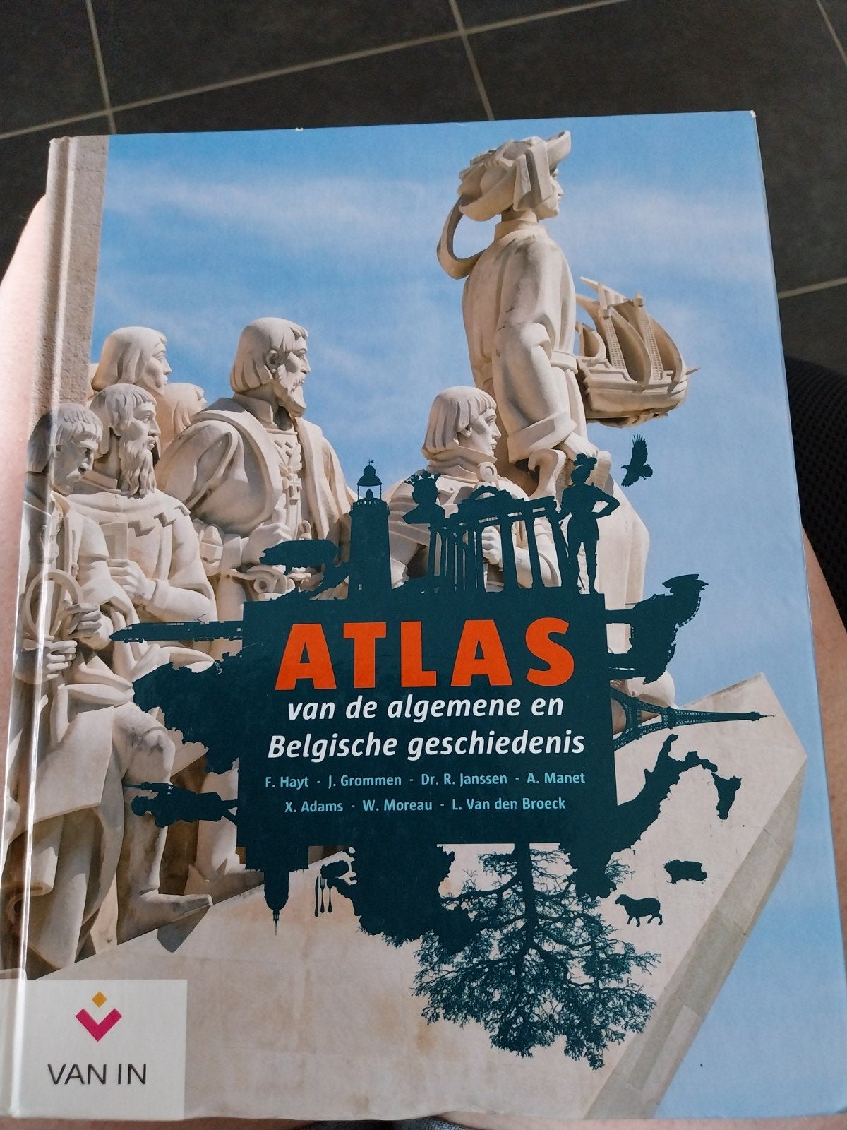 Atlas van de algemene en Belgische geschiedenis, Boeken, Ophalen