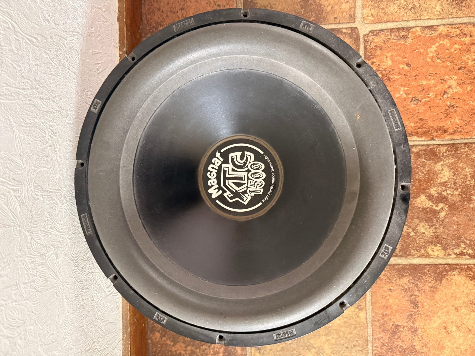 Magnat xtc speaker, Autos : Divers, Haut-parleurs voiture, Enlèvement, Comme neuf