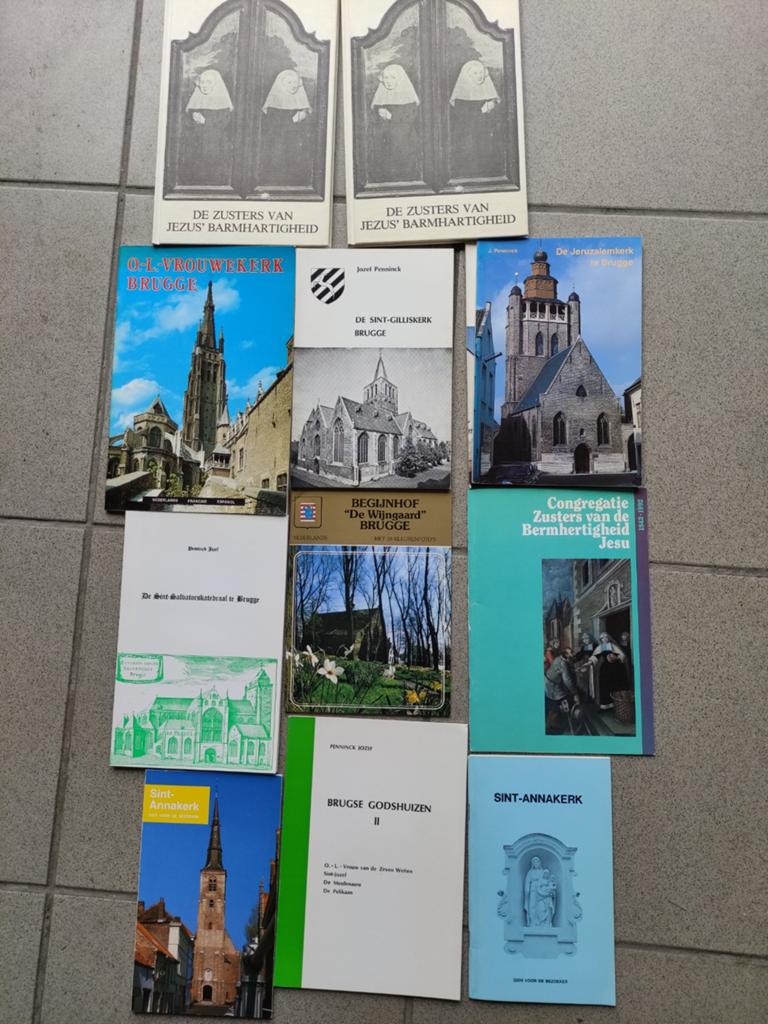 11 religieuze plaatsen BRUGGE, Ophalen