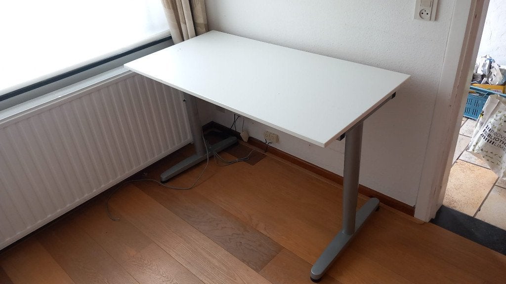 bureautafel wit, Huis en Inrichting, Ophalen, Demontabel, Gebruikt, Schoolbureau