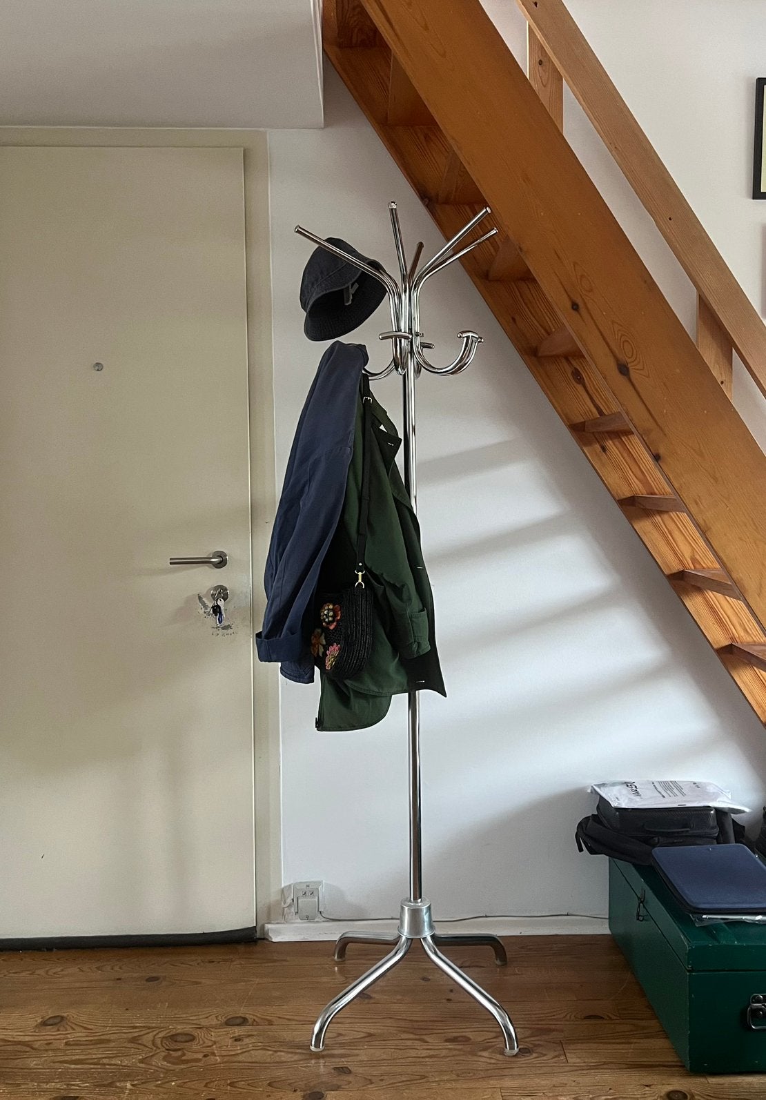 Porte-manteau vintage chromé – Très bon état, Enlèvement, Comme neuf, Métal
