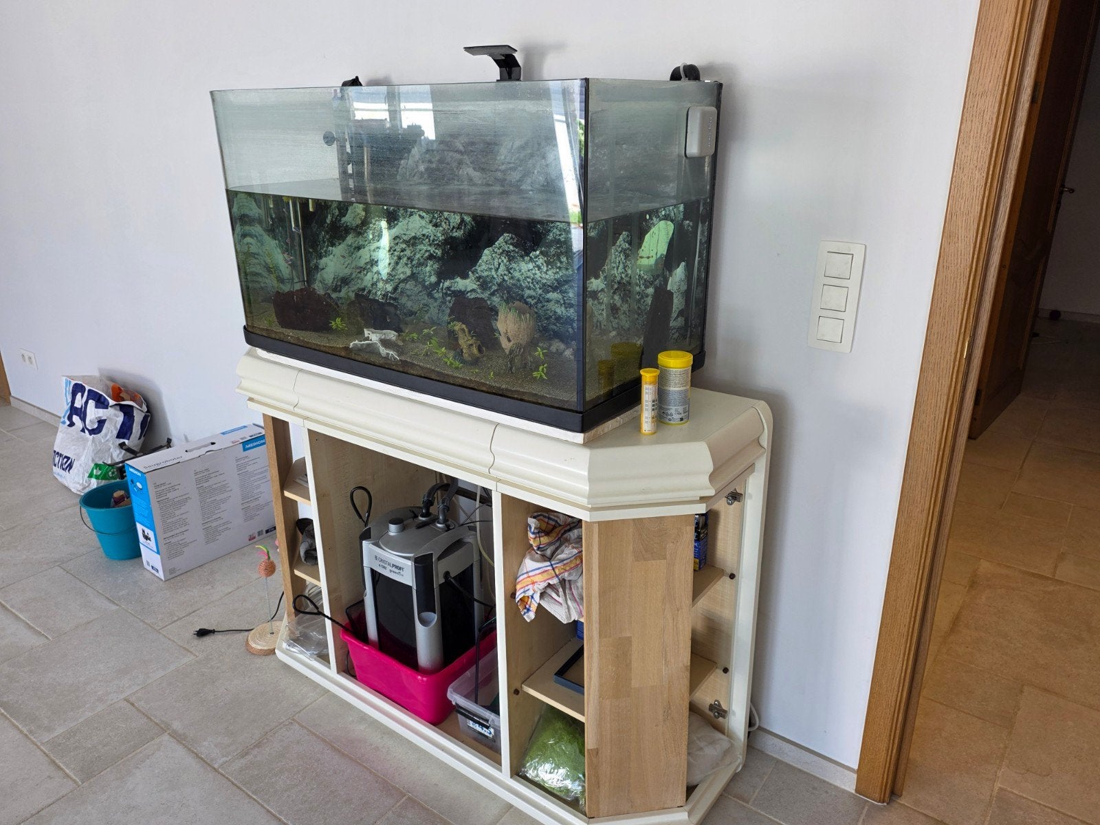 Aquarium 300l, Enlèvement