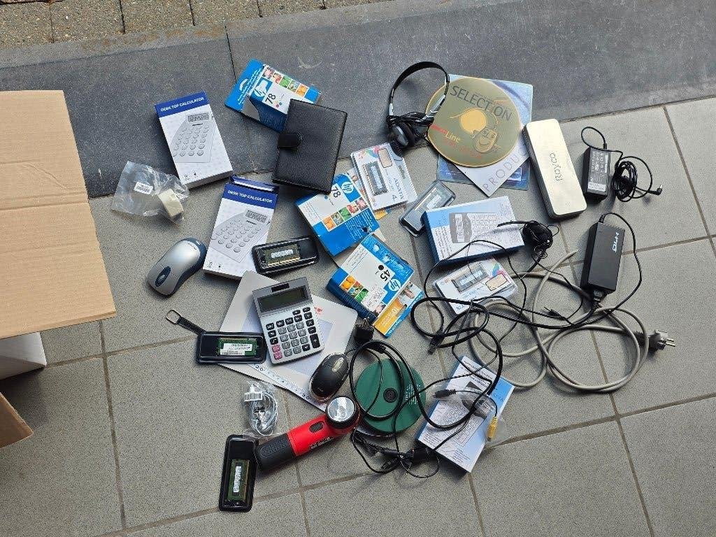 Rommelmarktspullen, Diversen, Rommelmarktspullen, Ophalen, Zo goed als nieuw