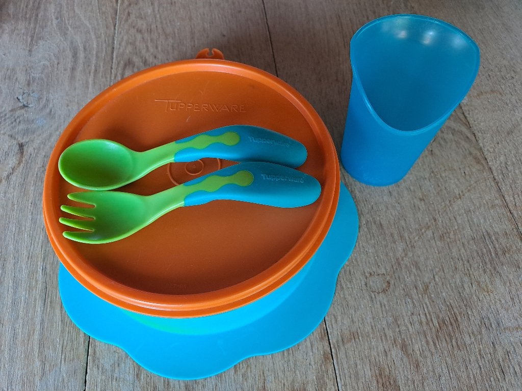Peuter eetset tupperware + drinkbeker, Kinderen en Baby's, Babyvoeding en Toebehoren, Ophalen, Zo goed als nieuw, Overige typen