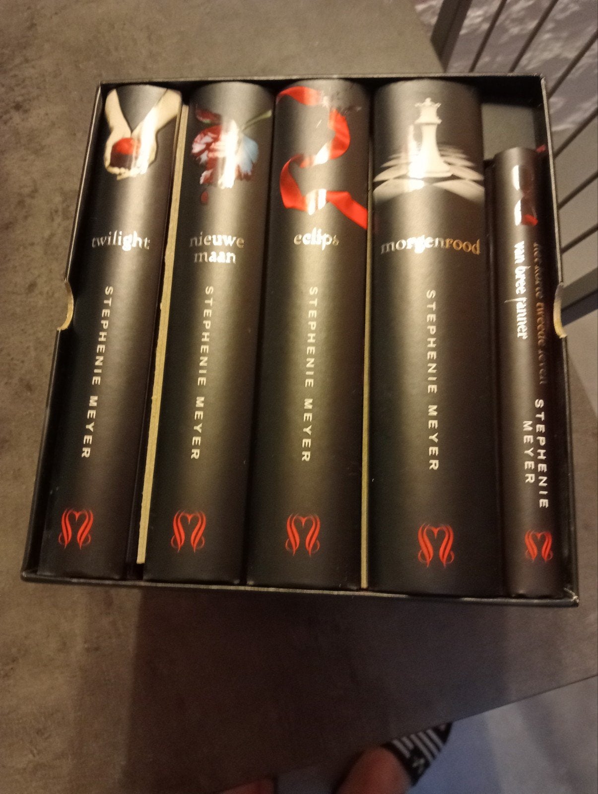 Stephanie meyer, Livres, Encyclopédies, Enlèvement