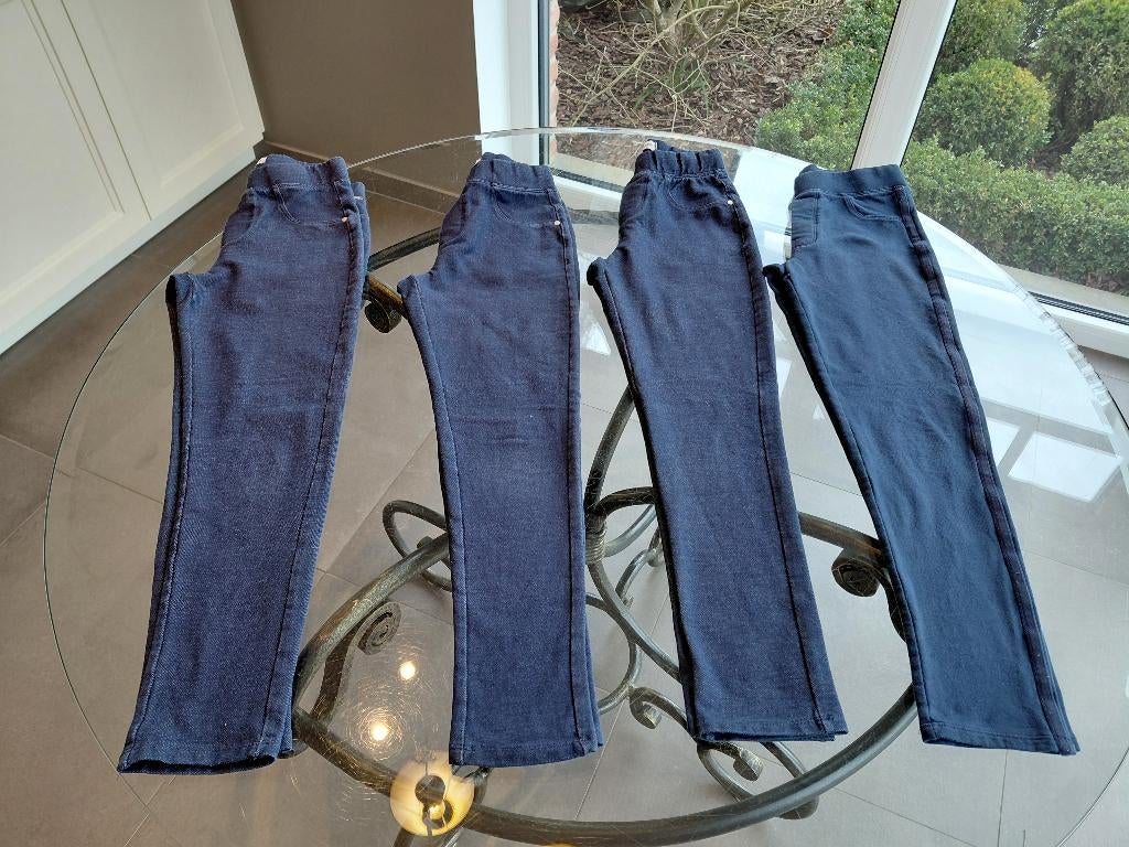 4 Pantalons souples 10 ans Okaïdi, Pantalon, Enlèvement ou Envoi, Okaidi, Comme neuf