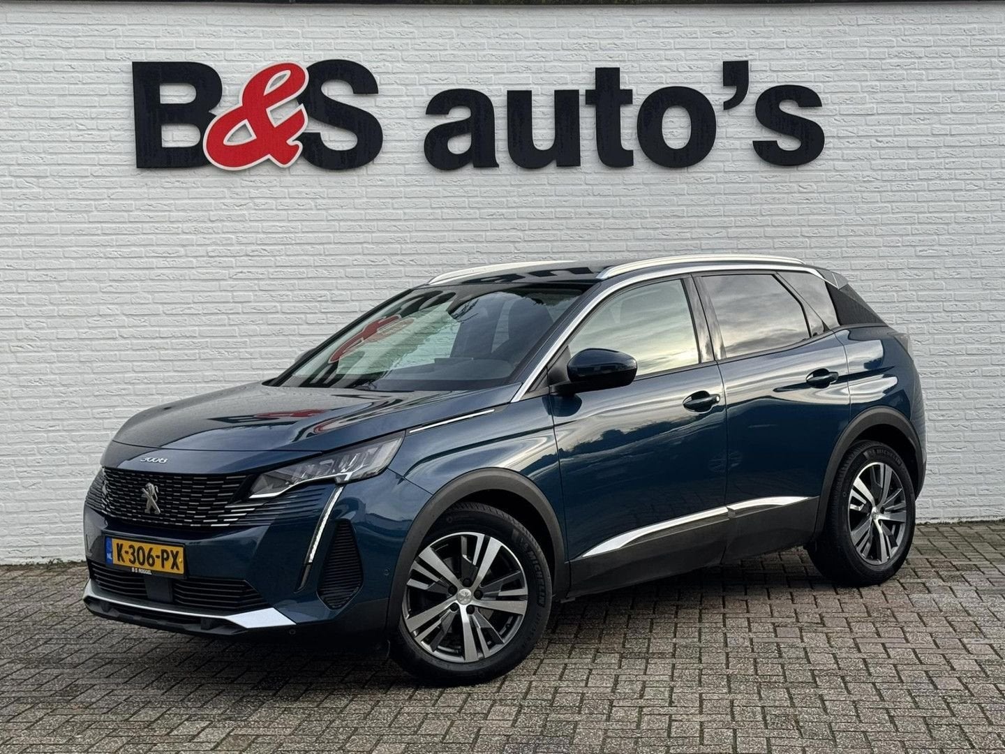 Peugeot 3008 1.2 PureTech Premium Automaat Trekhaak Cruise C, Achat, Entreprise, Carnet d'entretien, Noir