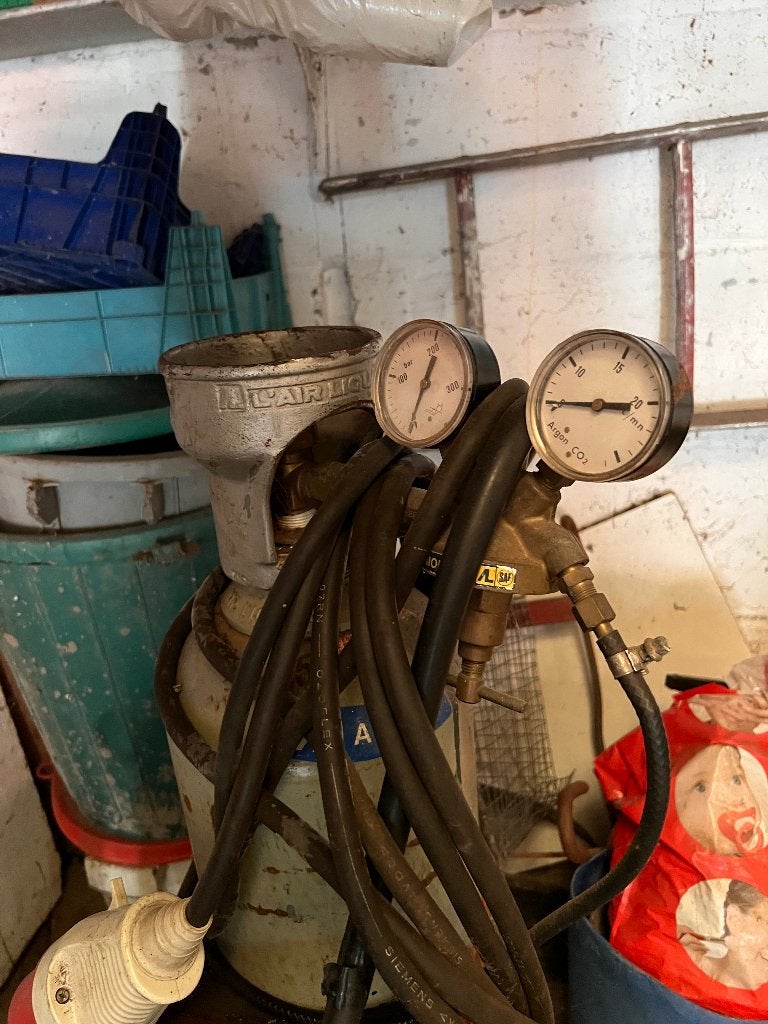 Lastpost voor auto’s hetstelling, Enlèvement, Utilisé
