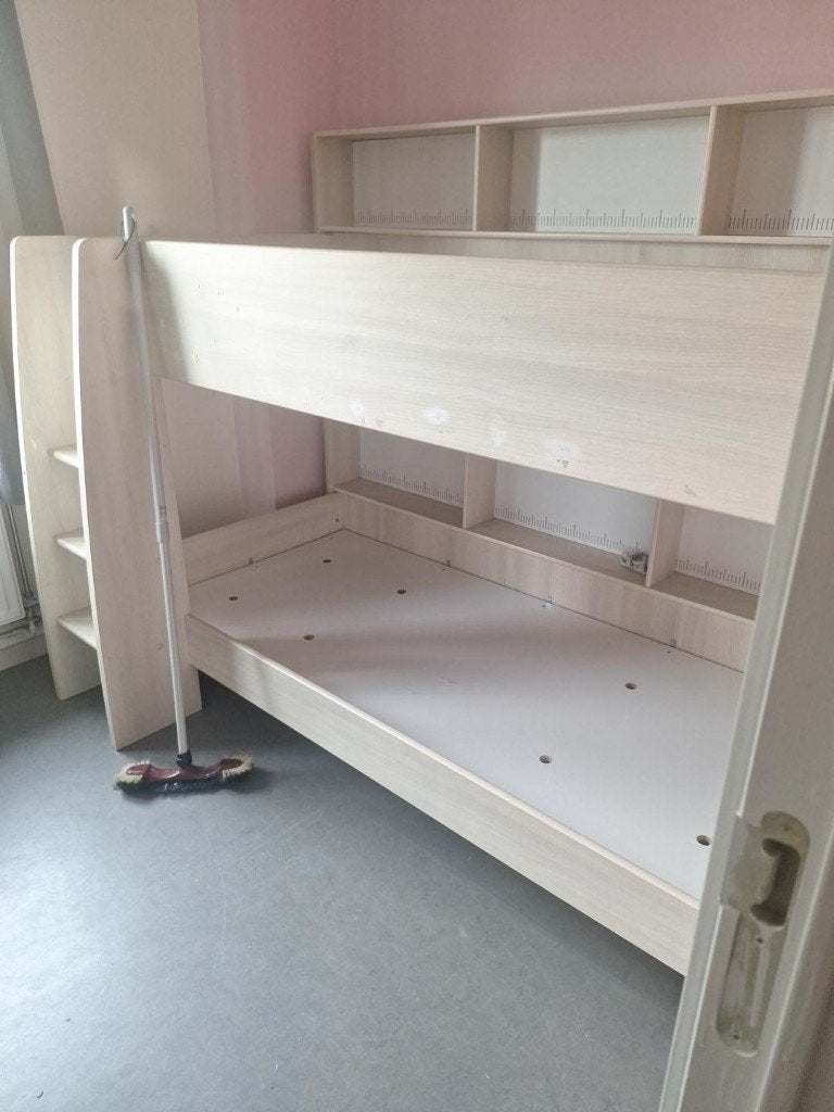 Stapelbed, Ophalen, Zo goed als nieuw, Stapelbed