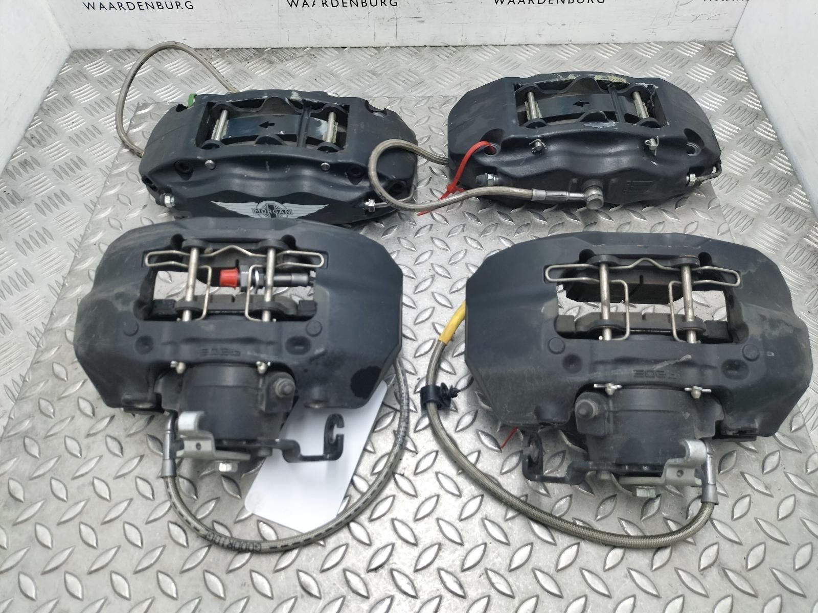 Morgan Plus six  Remmen set pas 4700 km remklauwen met remsc, Auto-onderdelen, Gebruikt, -, -, Ophalen of Verzenden