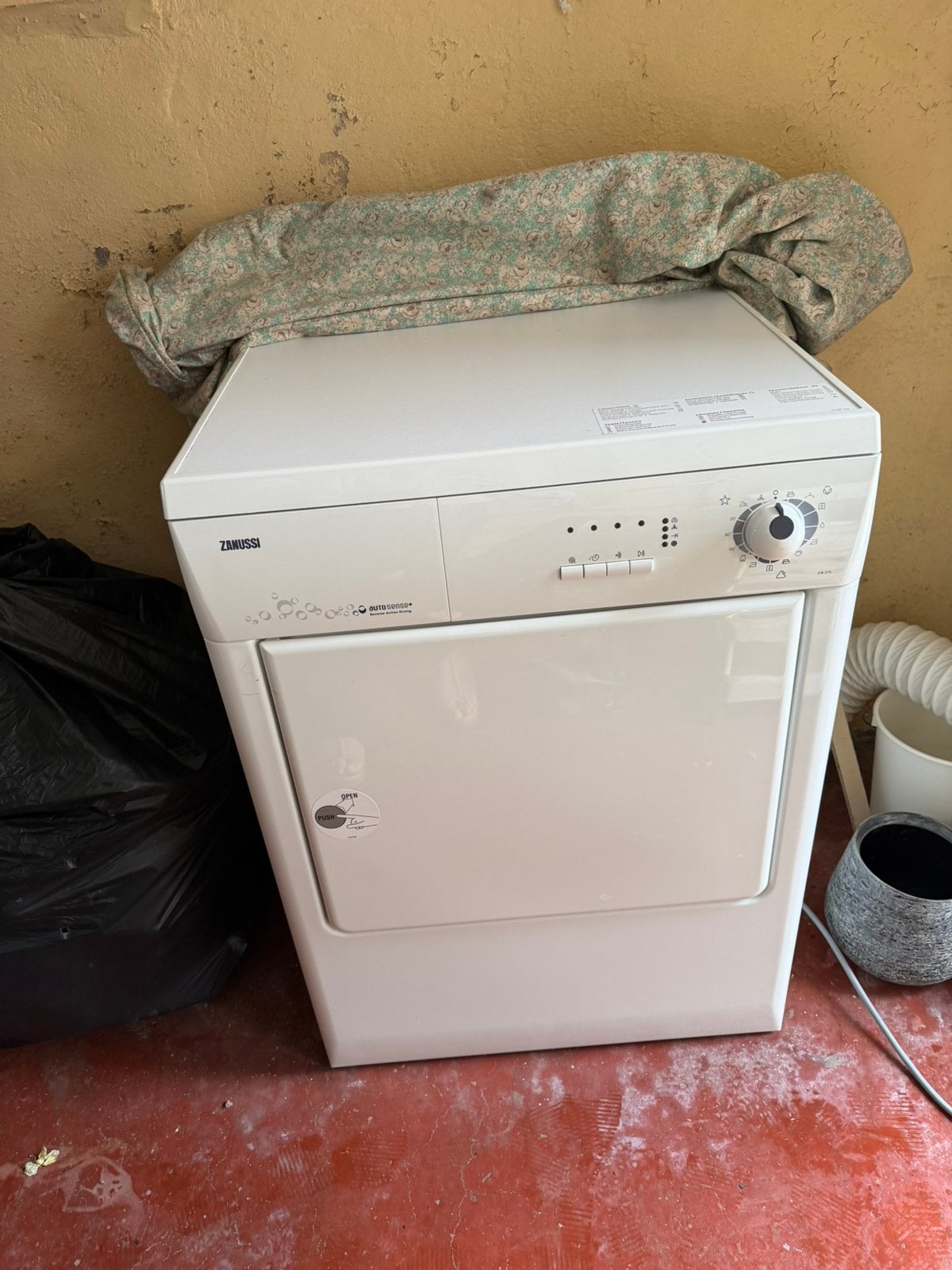 Zanussi droogkast, Ophalen, Zo goed als nieuw