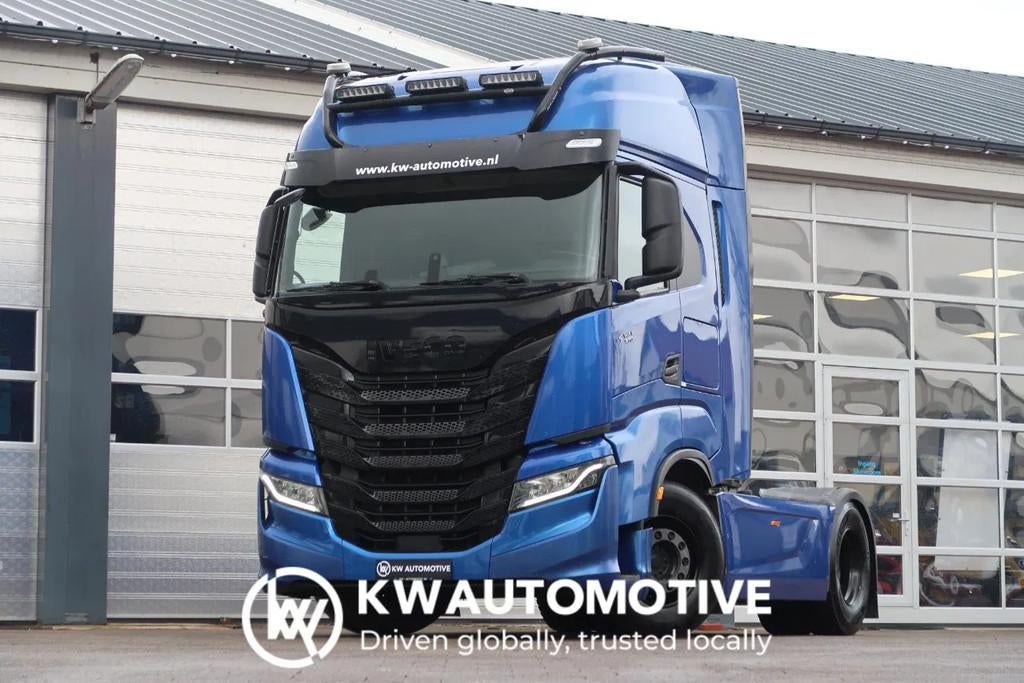 Iveco S-WAY 570 RETARDER/ HYDRAULIC/ 4X2 (bj 2022), Auto's, Automaat, Achterwielaandrijving, Euro 6, Iveco