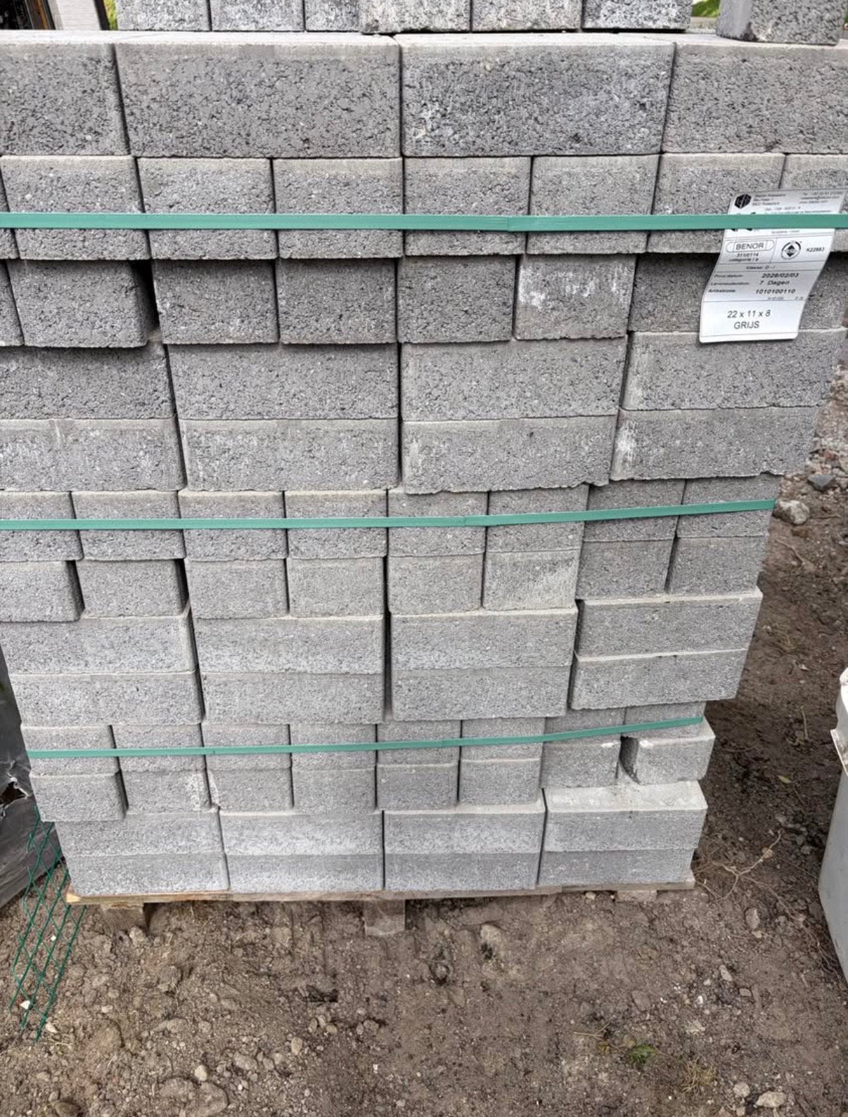 Nieuwe betonklinkers 22x11x8 cm –  15m2, Tuin en Terras, Ophalen, Zo goed als nieuw
