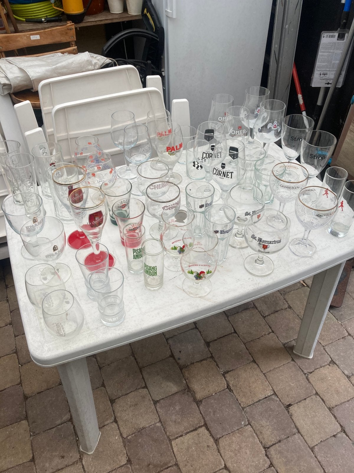 Assortiment van 46 glazen van elk glas 2 stuks, Ophalen, Zo goed als nieuw