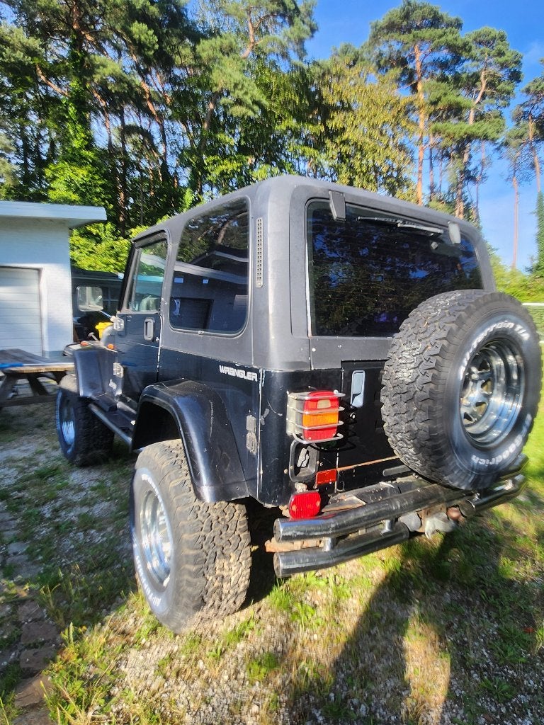 Jeep wrangler YJ 4.0, Auto's, Jeep, Stof, Zwart, Handgeschakeld, Particulier