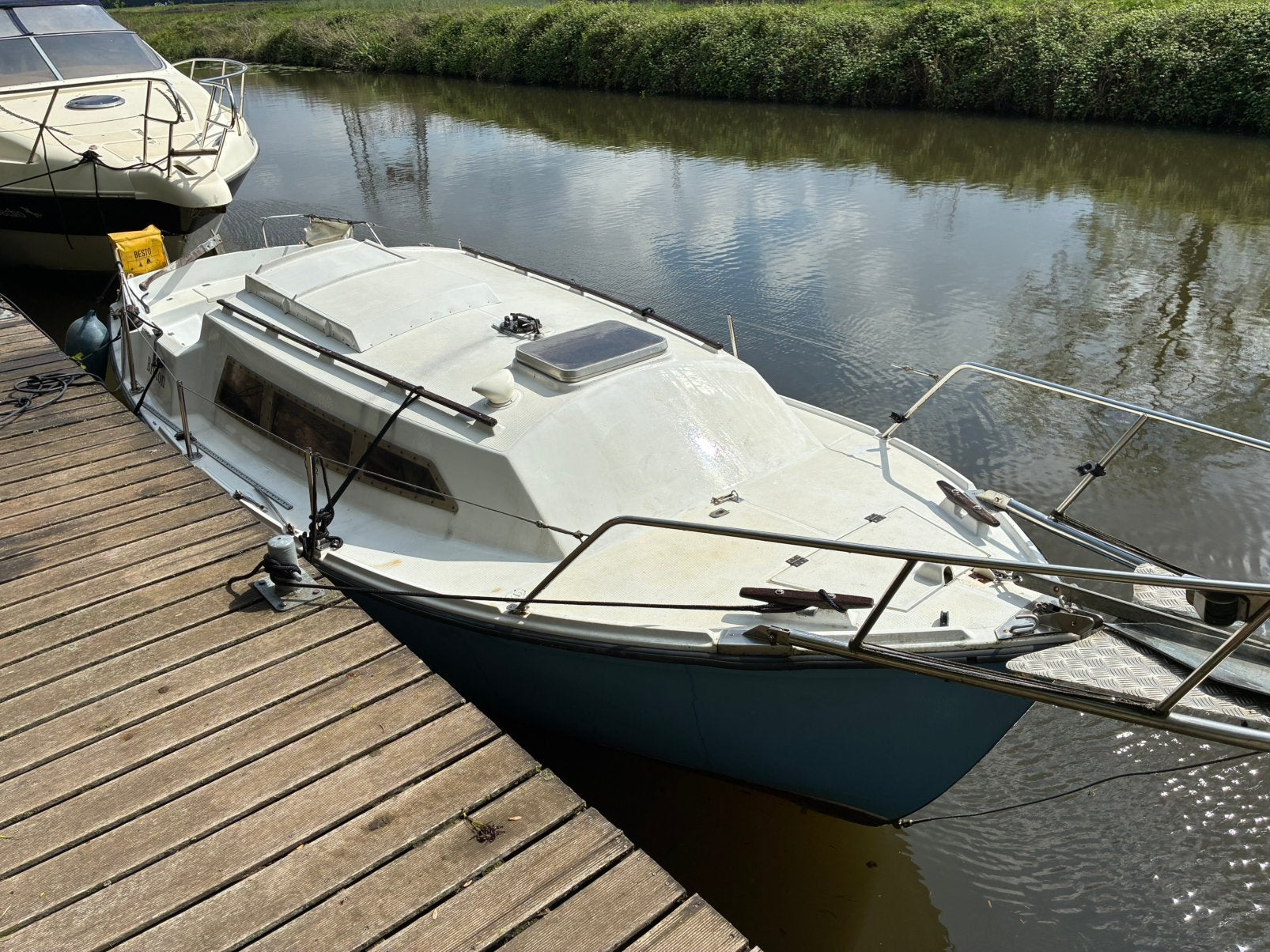 Beneteau Baroudeur MK2, Watersport en Boten, Ophalen, Binnenboordmotor, Dieptemeter, Zo goed als nieuw