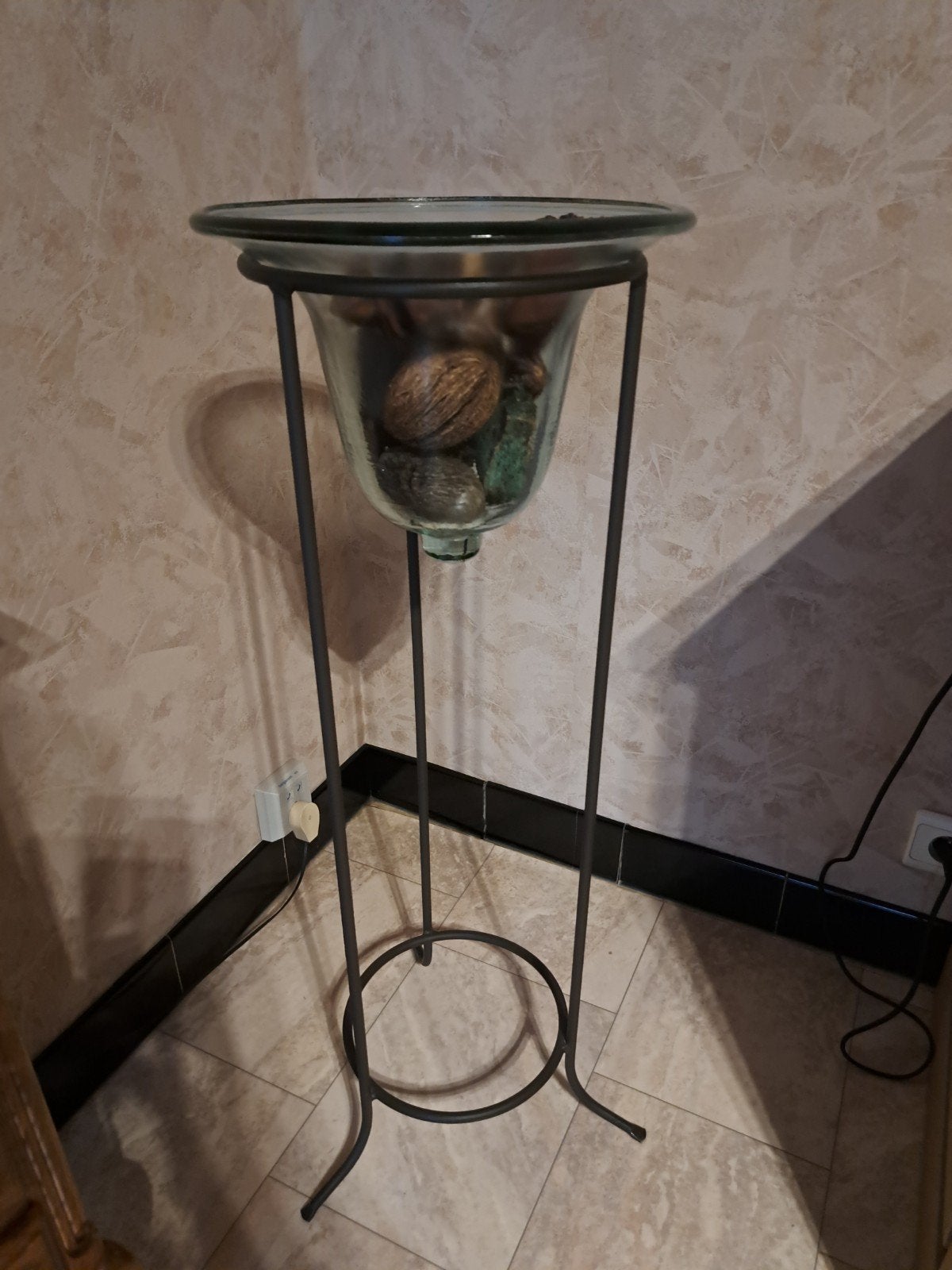 plantenstaander met glazen klok, Ophalen