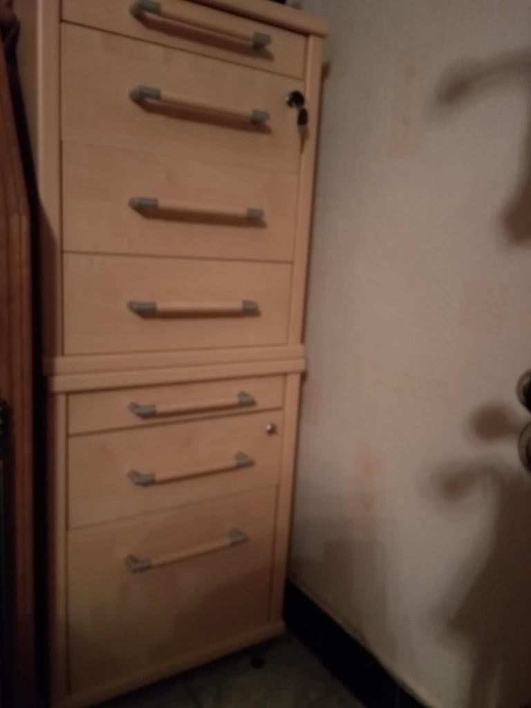 armoire de bureau, Enlèvement