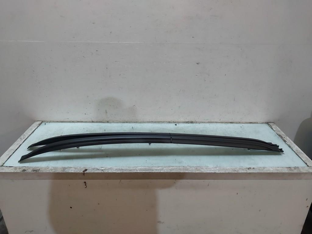 DAKDRAGER SET Ford Kuga III (DFK) (01-2019/-), Auto-onderdelen, Gebruikt, Ford