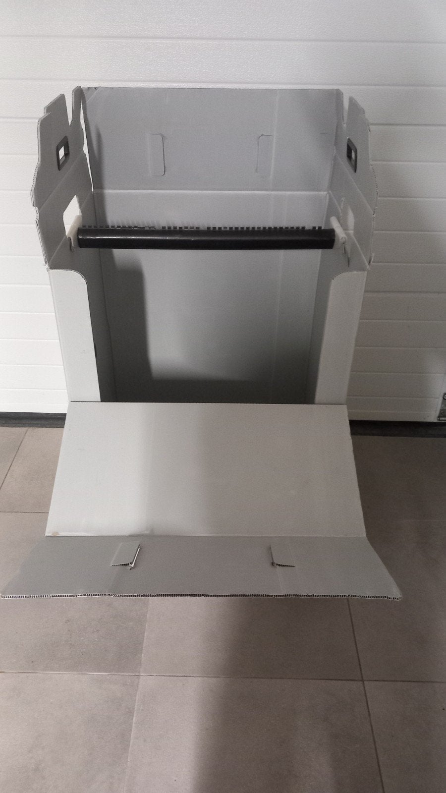 Garderobe verhuisdoos, Ophalen