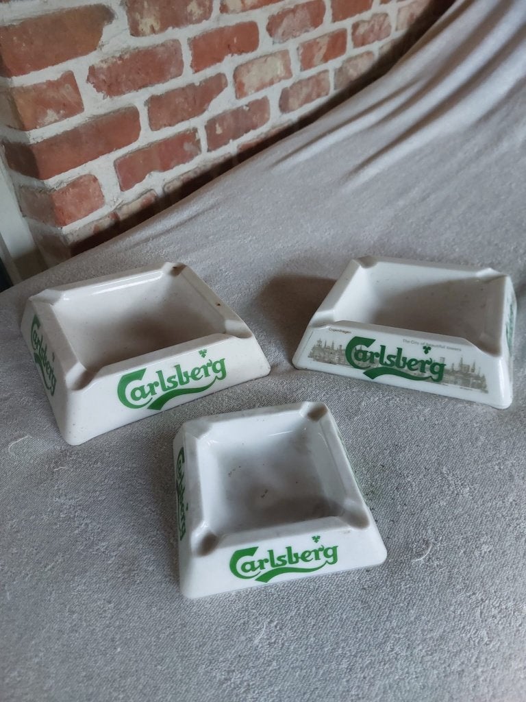 Asbakken Carlsberg, Verzamelen, Biermerken, Ophalen of Verzenden, Gebruikt, Reclamebord, Plaat of Schild, Overige merken