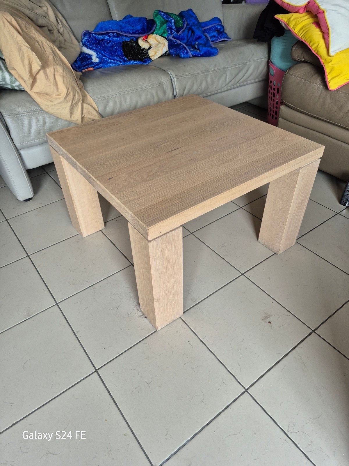 Eiken salontafel, Ophalen
