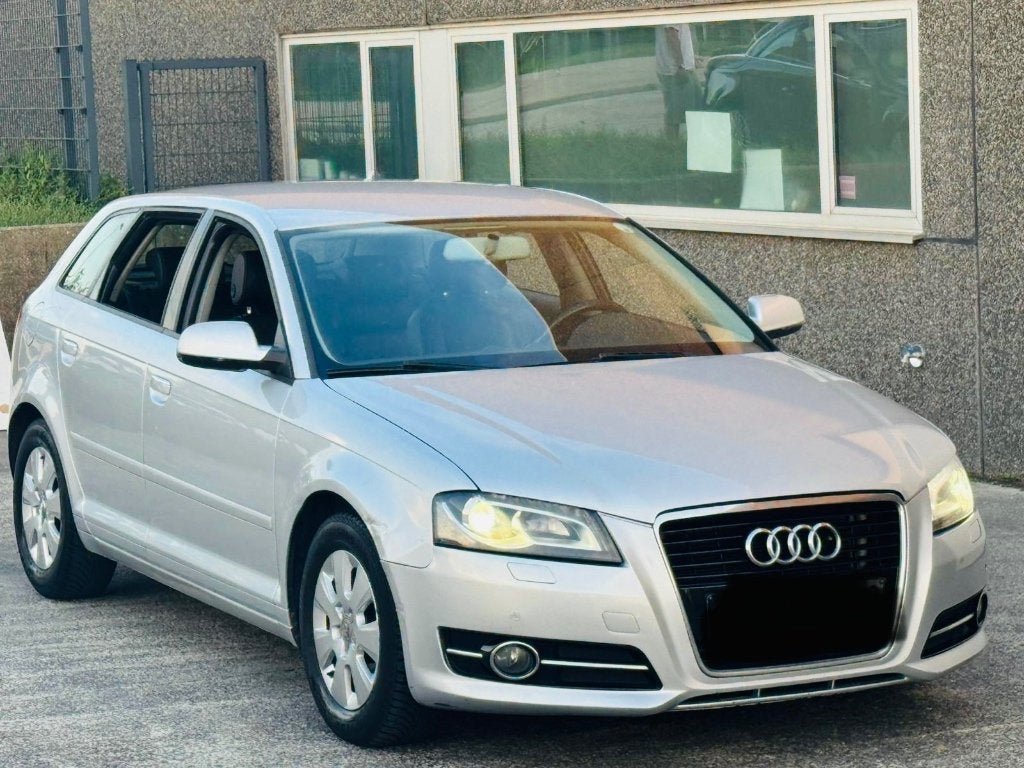 AUDI A3 1.6TDİ 105CV CUIR AİRCO XÉNON LED EURO5, Cuir, Noir, 5 portes, Particulier