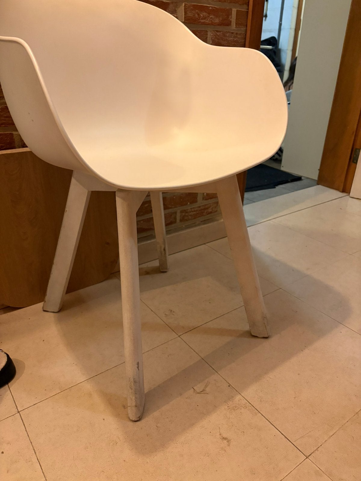 Sièges baquets en plastique blanc 4 pièces, Maison & Meubles, Chaises, Synthétique, Enlèvement, Utilisé, Blanc