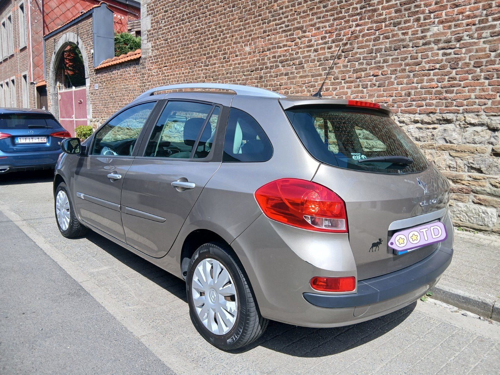 Clio 1.2i Euro 5, 2012, 108 000 km, airco, sieges chauffant, Euro 5, Achat, Boîte manuelle, Beige