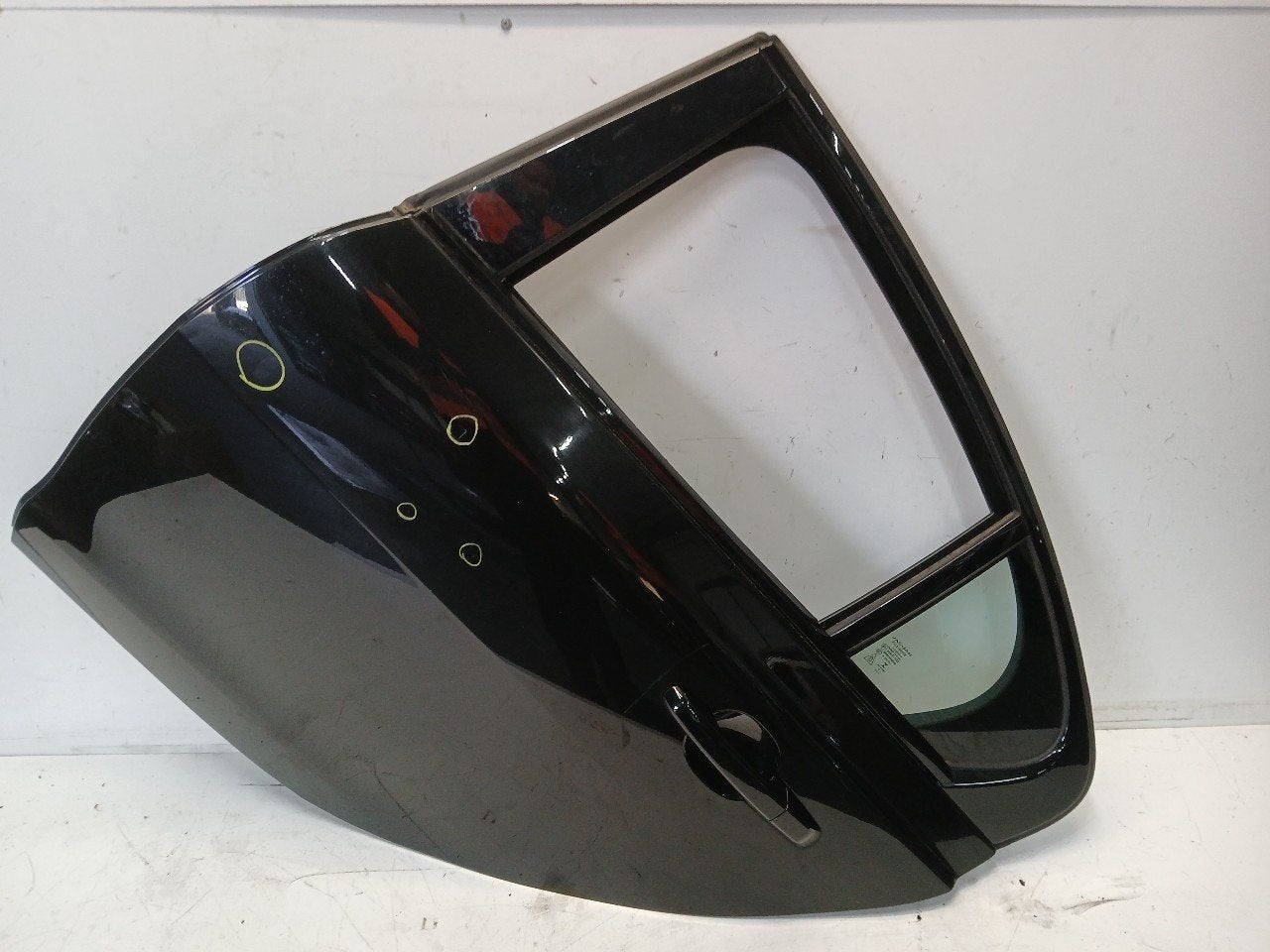 Portier links achter Jaguar XE, Onderdelen@venauto.nl, Van der Ven Autorecycling B.V., Gebruikt, Ettenseweg 76, 4706 PB Roosendaal, The Netherlands
