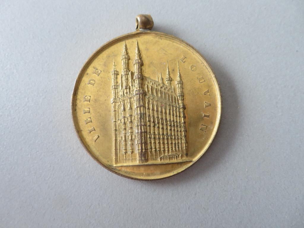 antieke bronzen medaille Stad Leuven Louvain Stadhuis, Enlèvement ou Envoi, Bronze