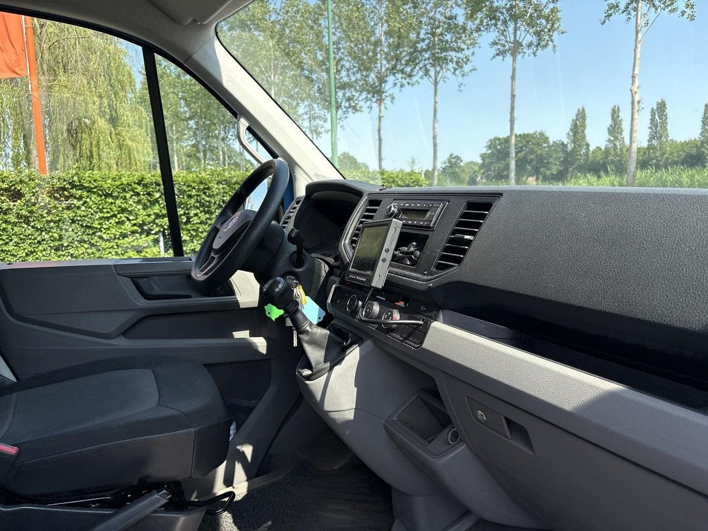 Volkswagen Crafter 35 2.0 TDI L4H3 | € 6.950,- NETTO! | Euro, Blauw, Bedrijf, 277 g/km, ABS