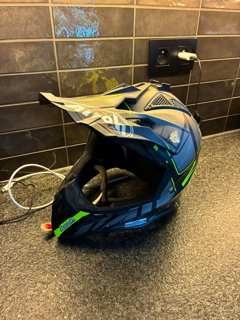 Airoh aviator mx helm - kevlar/carbon - M, M, Tweedehands, Ophalen, Overige merken