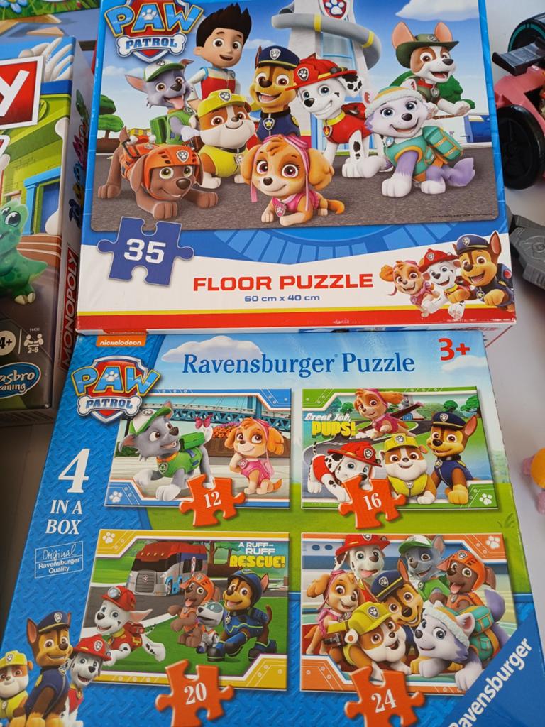 Verschillende puzzels - prijs per stuk, Enlèvement