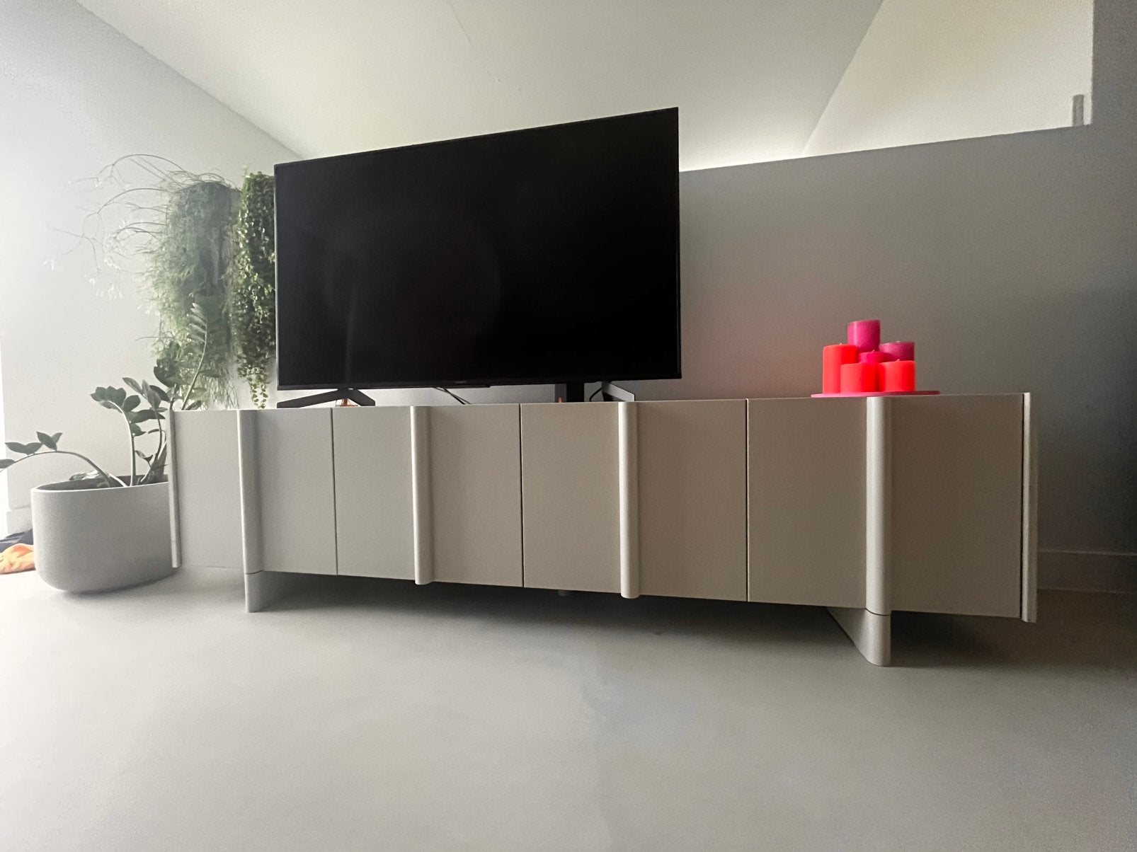 Modern stevig NIEUW tv-meubel 200cm lang., Ophalen, Nieuw, 200 cm of meer, Minder dan 100 cm