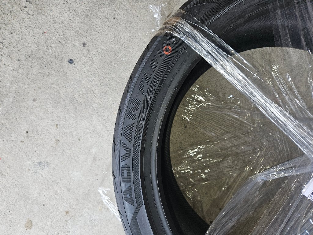 Pneus neuf, Autos : Pièces & Accessoires, Neuf, 245 mm, Véhicule de tourisme, Pneus été