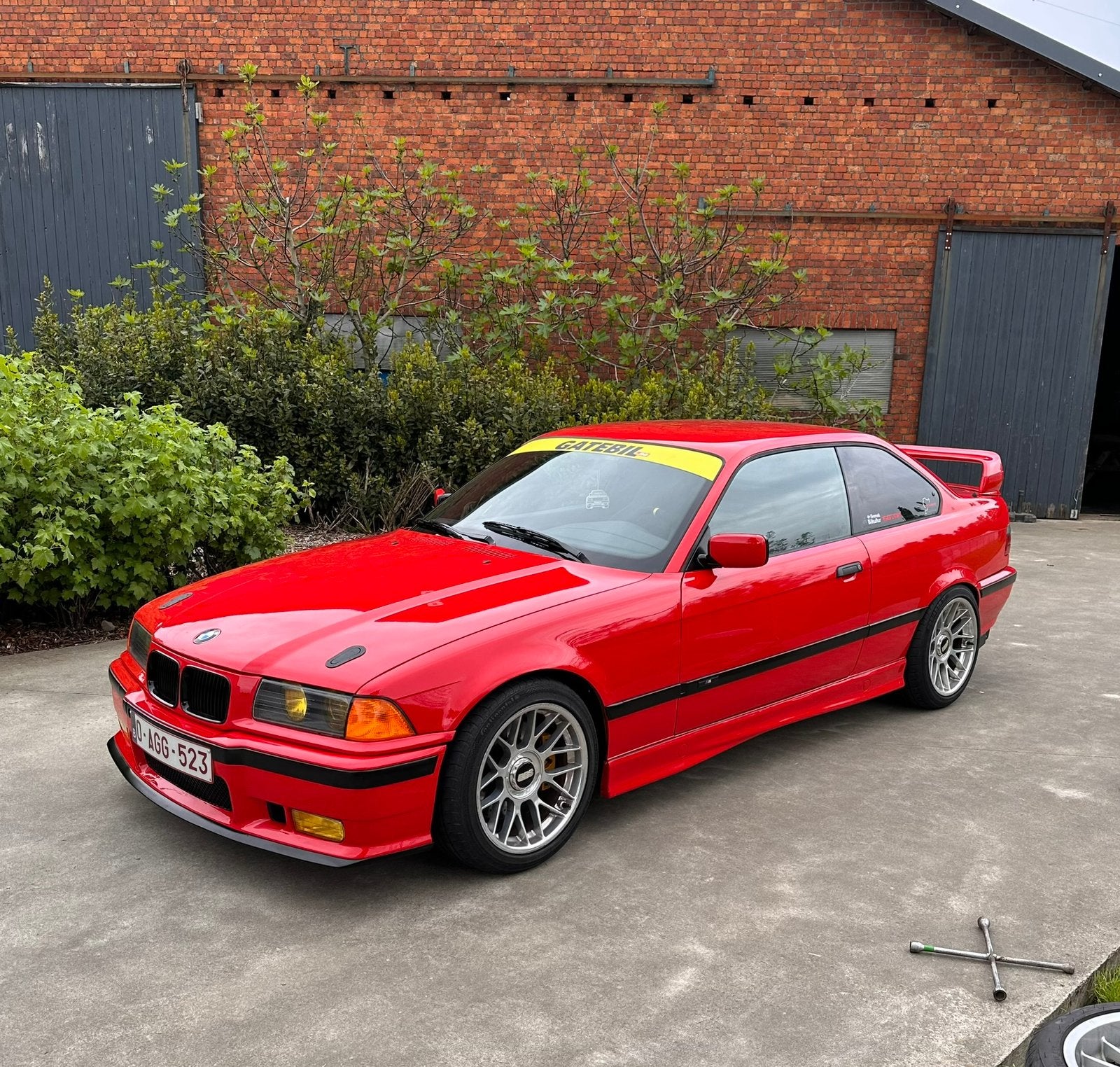 BMW E36 V8 (uniek), Autos, Achat, Noir, 290 kW, Particulier