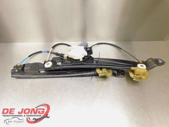 Mécanique vitre 4portes avant gauche d'un BMW 5-Serie, -, 3 mois de garantie, Utilisé, -