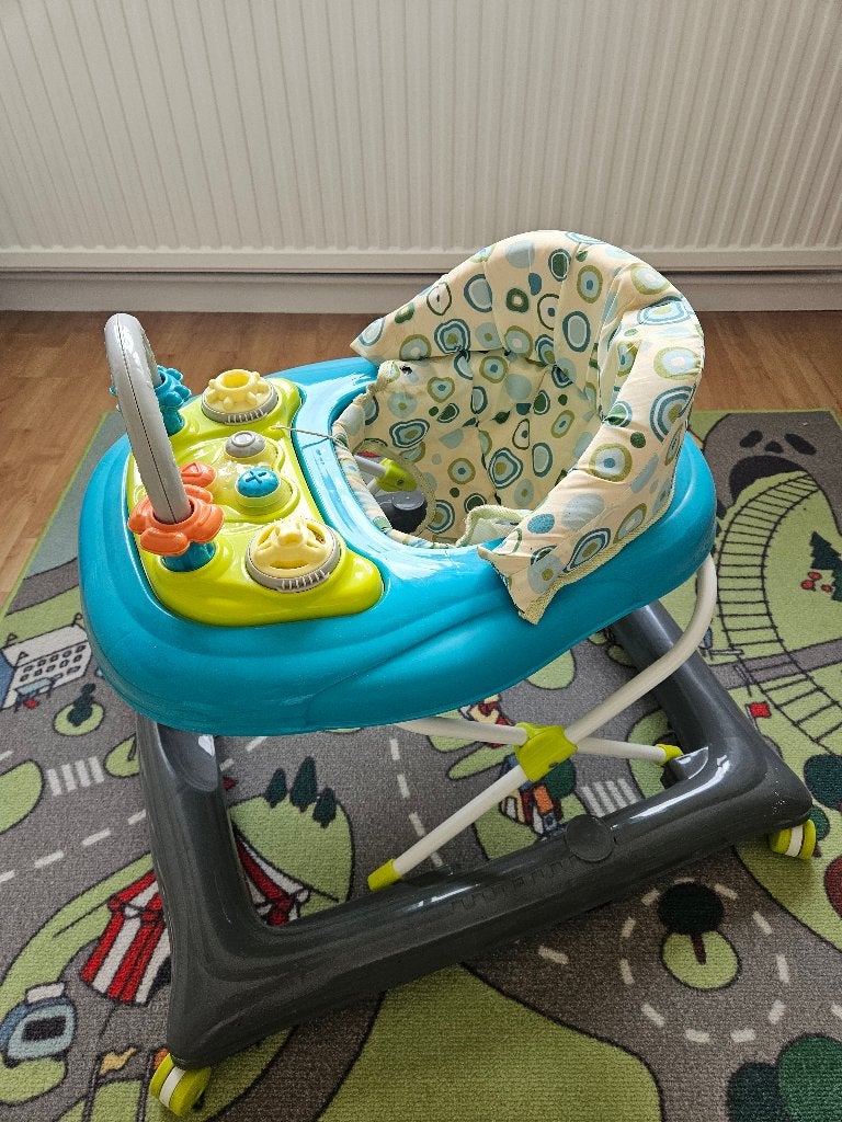 Loopstoel interactief met speelboog, Enfants & Bébés, Jouets | Jouets de bébé, Enlèvement, Comme neuf, Autres types
