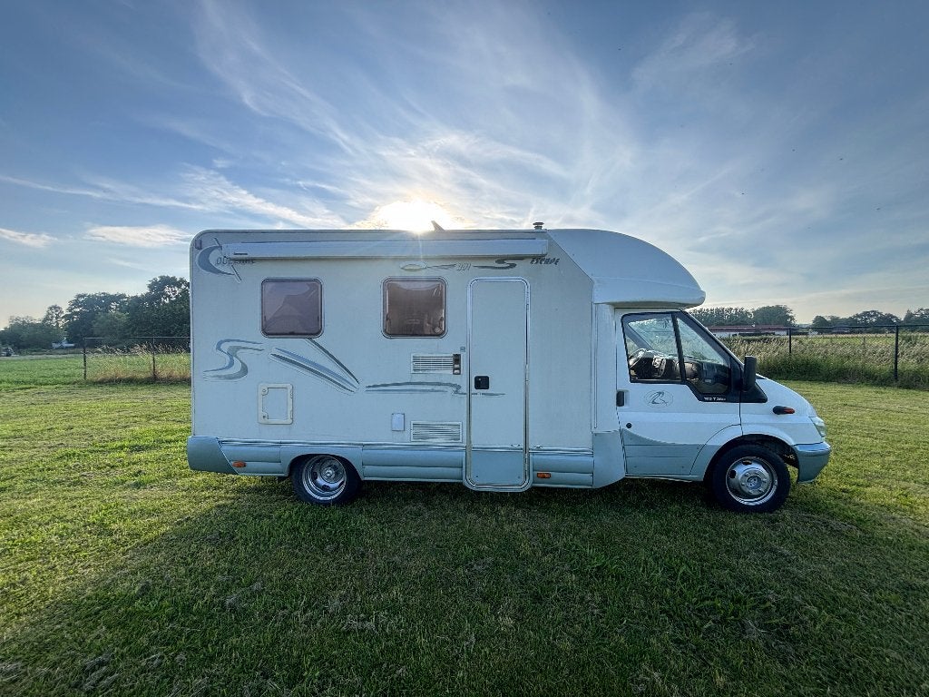Joli Ford Transit 2.4DTCI pour 6 personnes permis B, Caravanes & Camping, Camping-cars, Siège standard, Boîte manuelle, Ford, 5 à 6 mètres