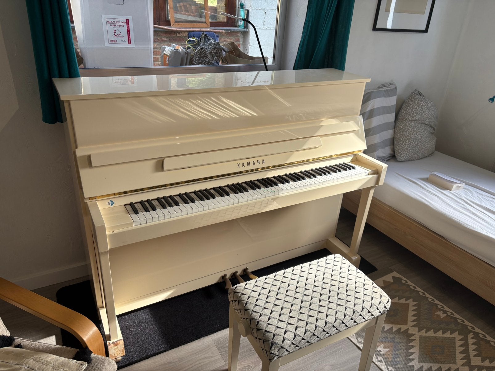 Yamaha-piano, Muziek en Instrumenten, Ophalen, Gebruikt, Wit, Piano