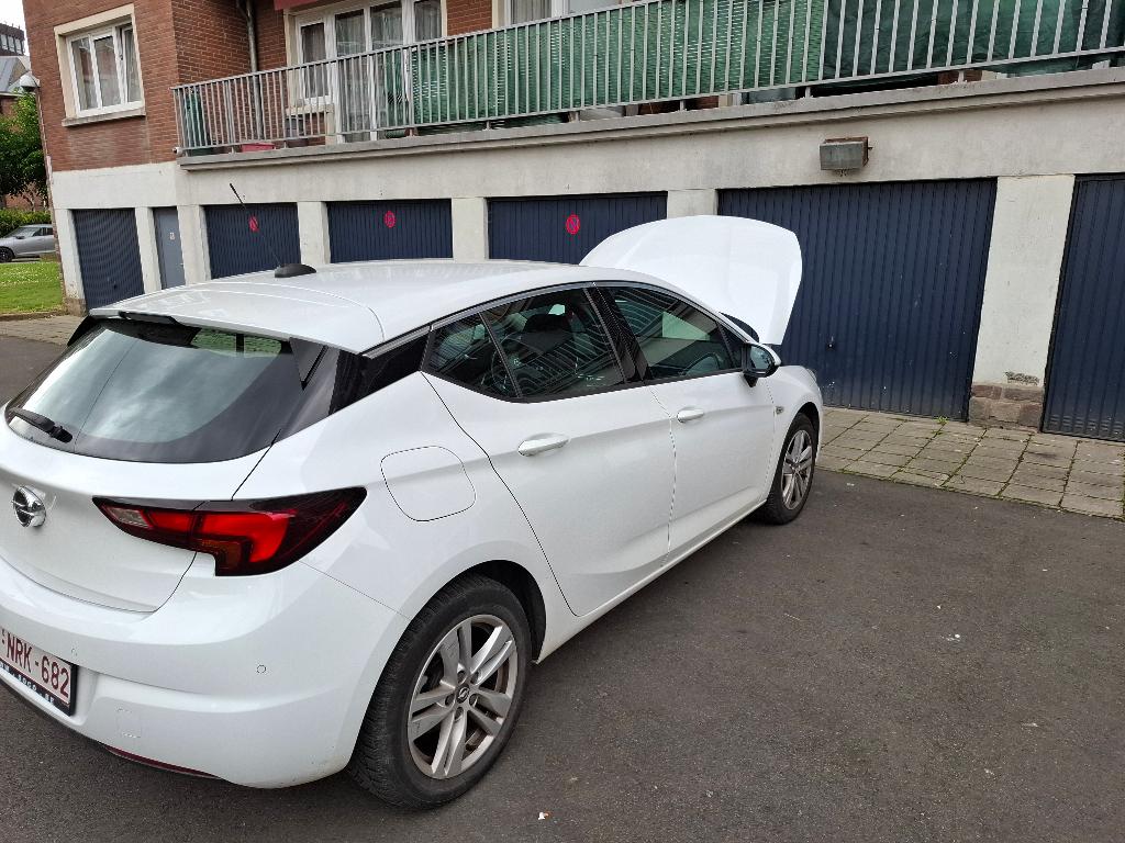 Opel Astra 65000km reel, Achat, Euro 6, Boîte manuelle, Entretenue par le concessionnaire